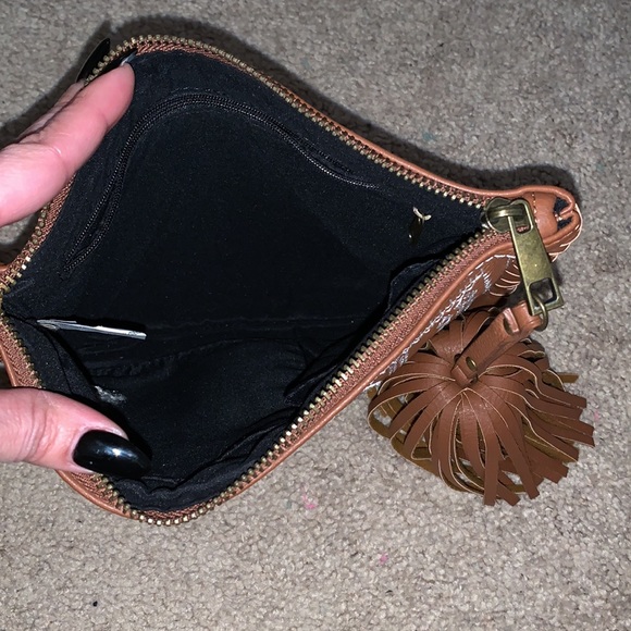 Cute clutch - Picture 2 of 3